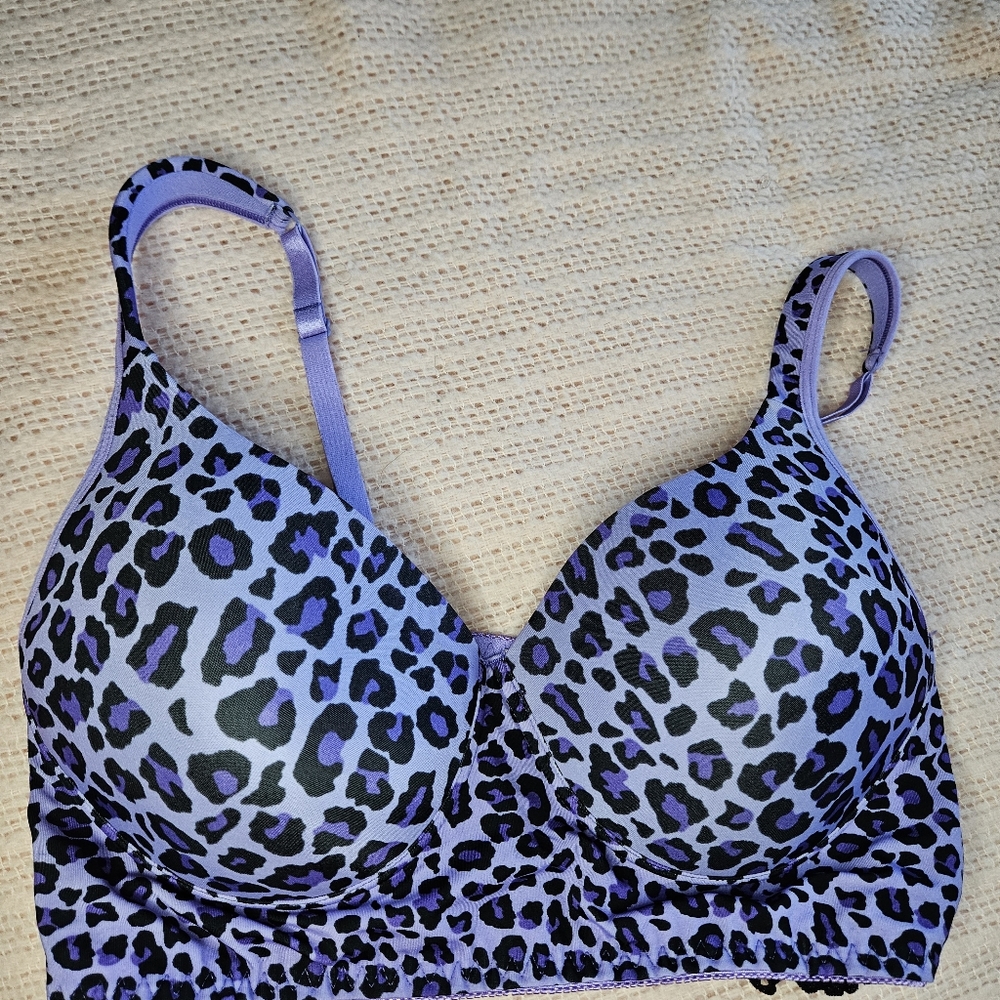 Rhonda Shear Womens XL Purple Wire Free Bra Wireless Molded Cup Elastic Lace Bac
